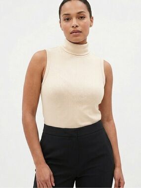 Banana Republic Sleeveless Turtleneck Top Size XL | Minimalist Chic Quiet Luxury
